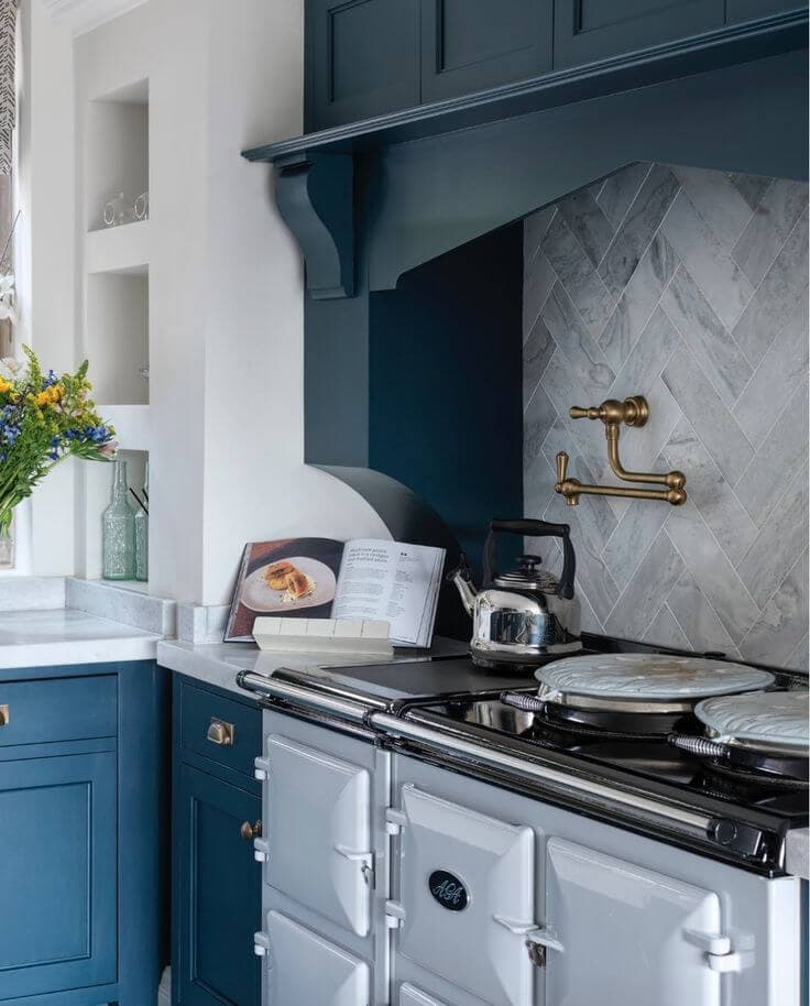 5_bvb_exclusieve_keukens_Perrin__Rowe_exclusieve_kranen_Kitchen_Pot_Filler Partners - Bjorn van Baal - Exclusieve Keukens